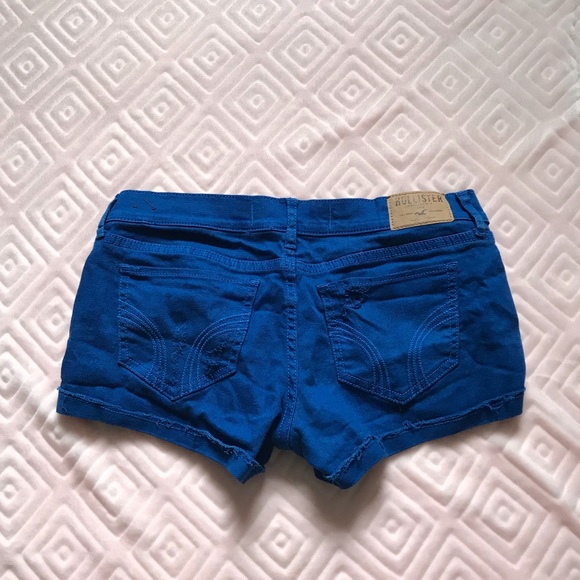 Blue hollister shorts - Picture 2 of 3